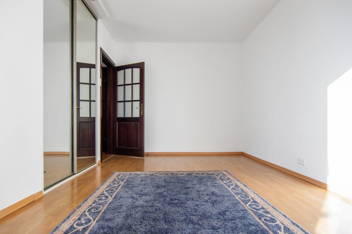 Lokal użytkowy  pokojowe na Wynajem