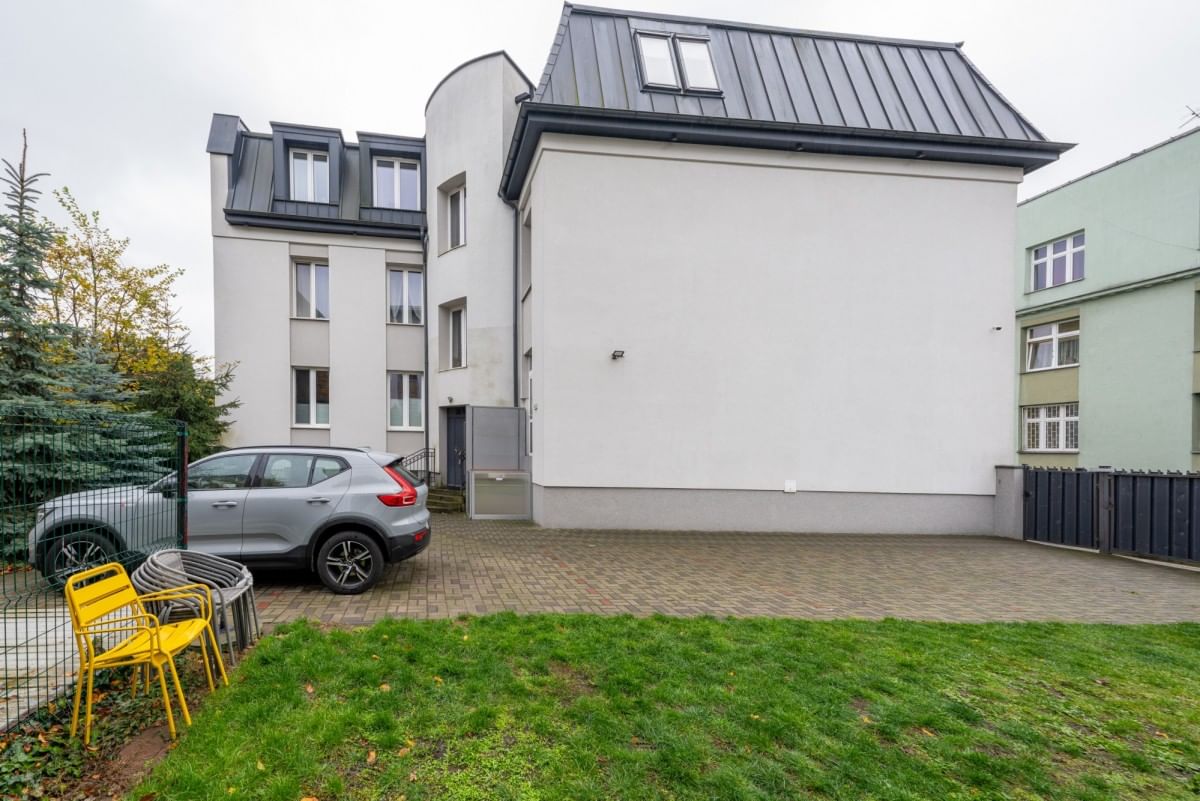 Mieszkanie 3 pokojowe na Sprzedaż