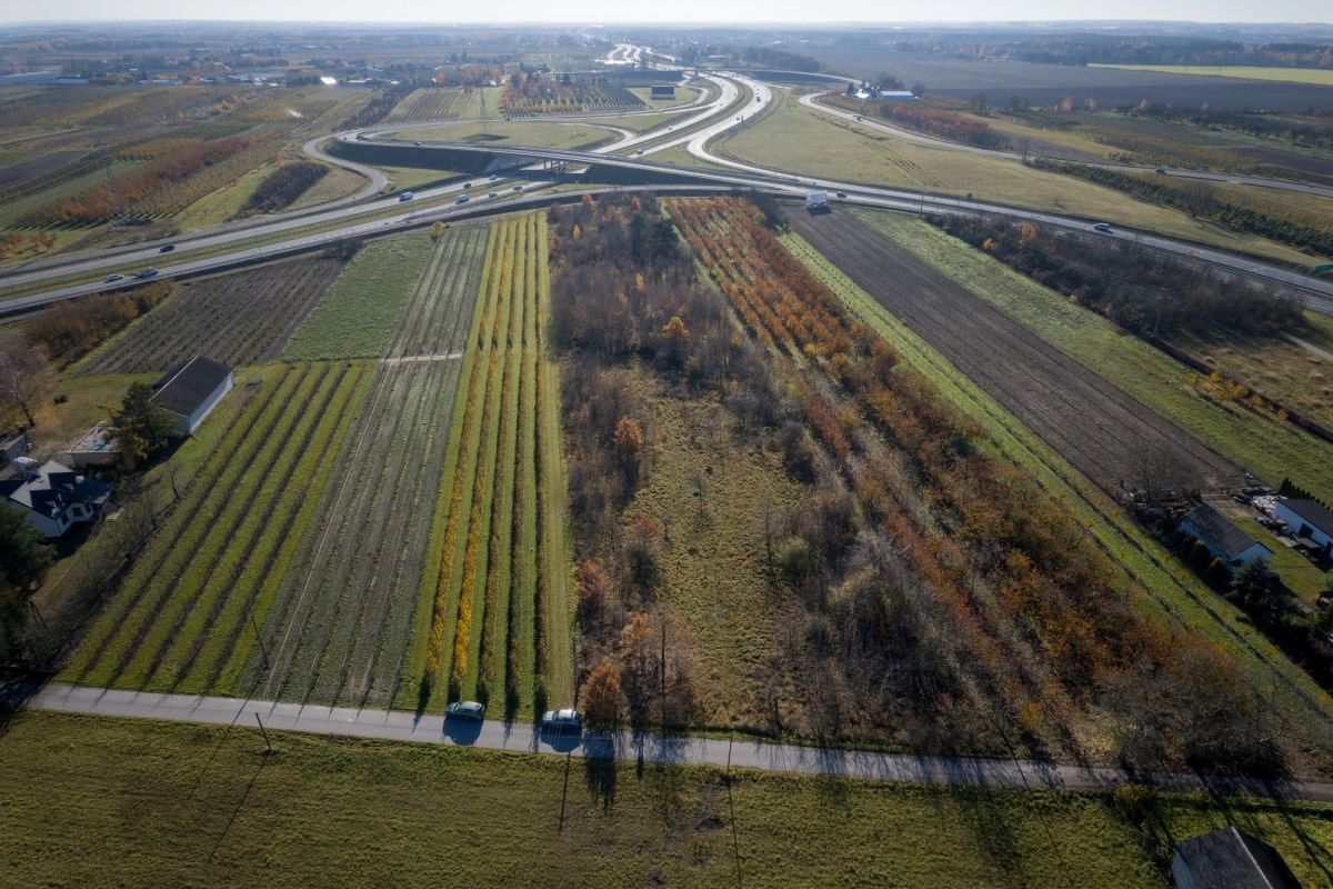 Działka  pokojowe na Sprzedaż