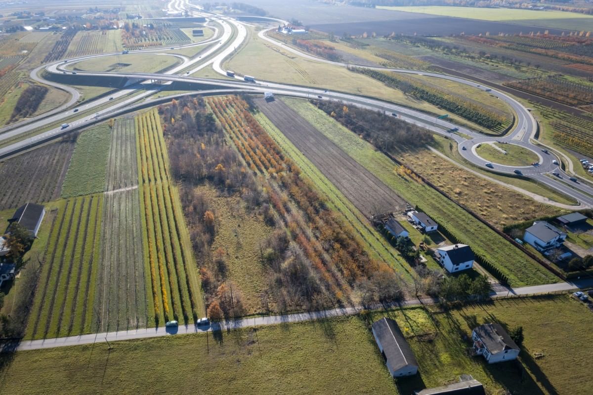 Działka  pokojowe na Sprzedaż