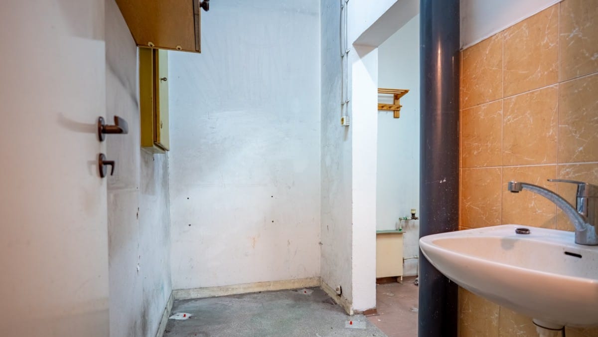 Lokal użytkowy  pokojowe na Sprzedaż