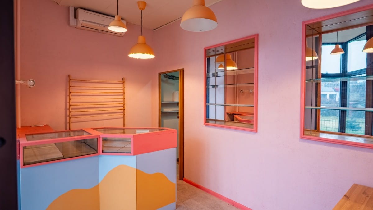 Lokal użytkowy  pokojowe na Sprzedaż