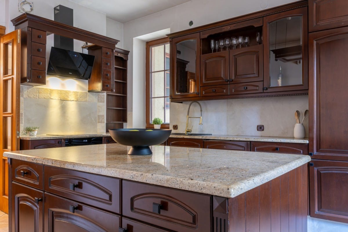 Dom 5 pokojowe na Sprzedaż