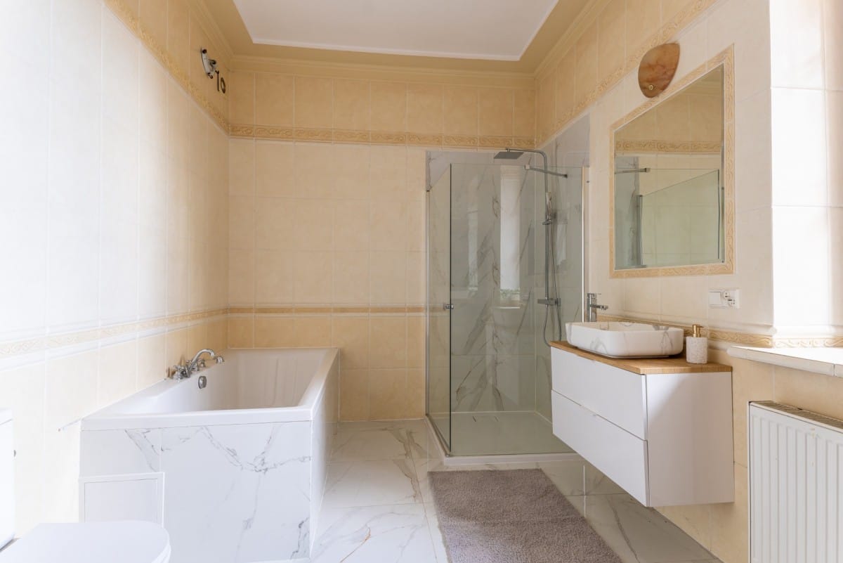 Dom 5 pokojowe na Sprzedaż