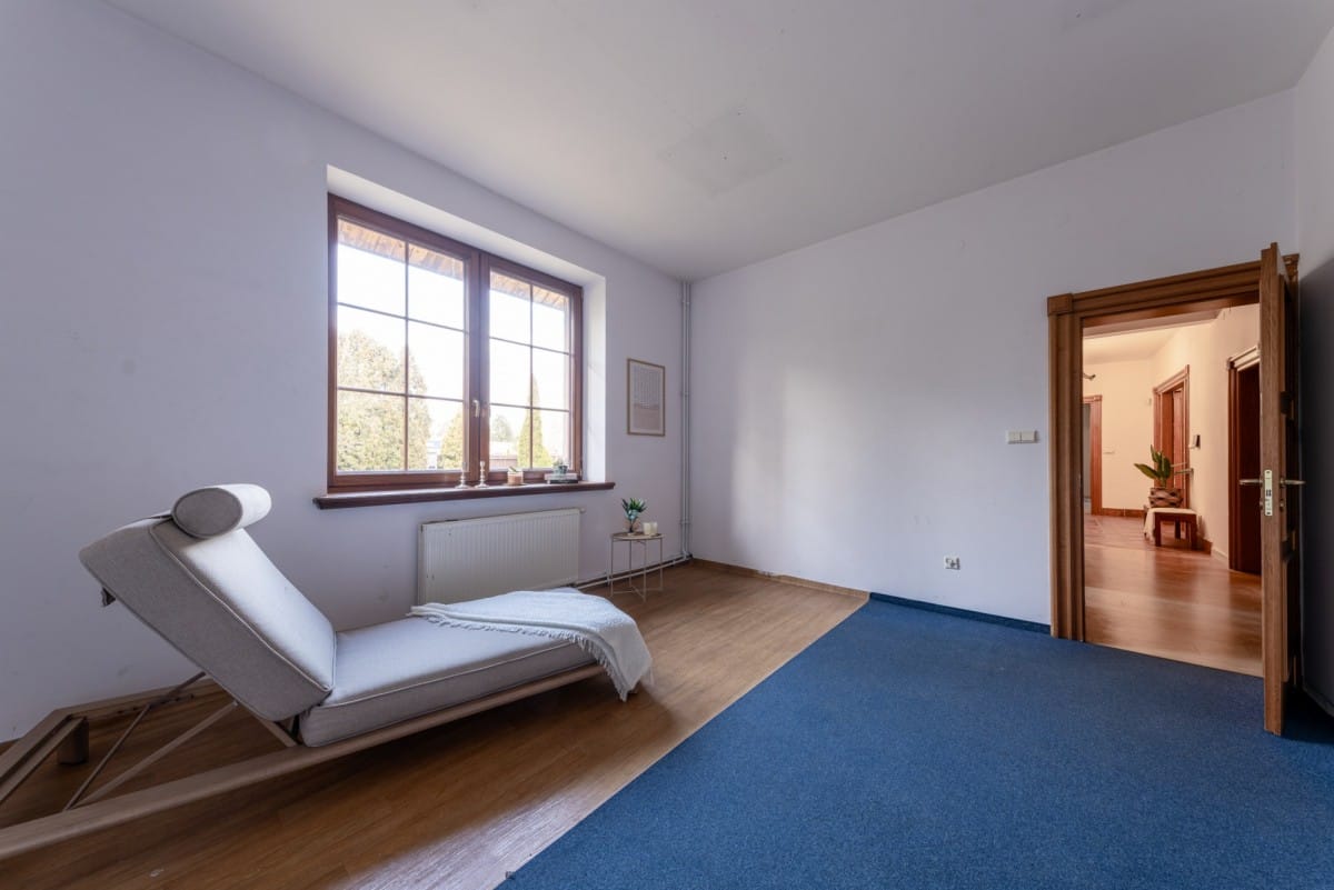 Dom 5 pokojowe na Sprzedaż