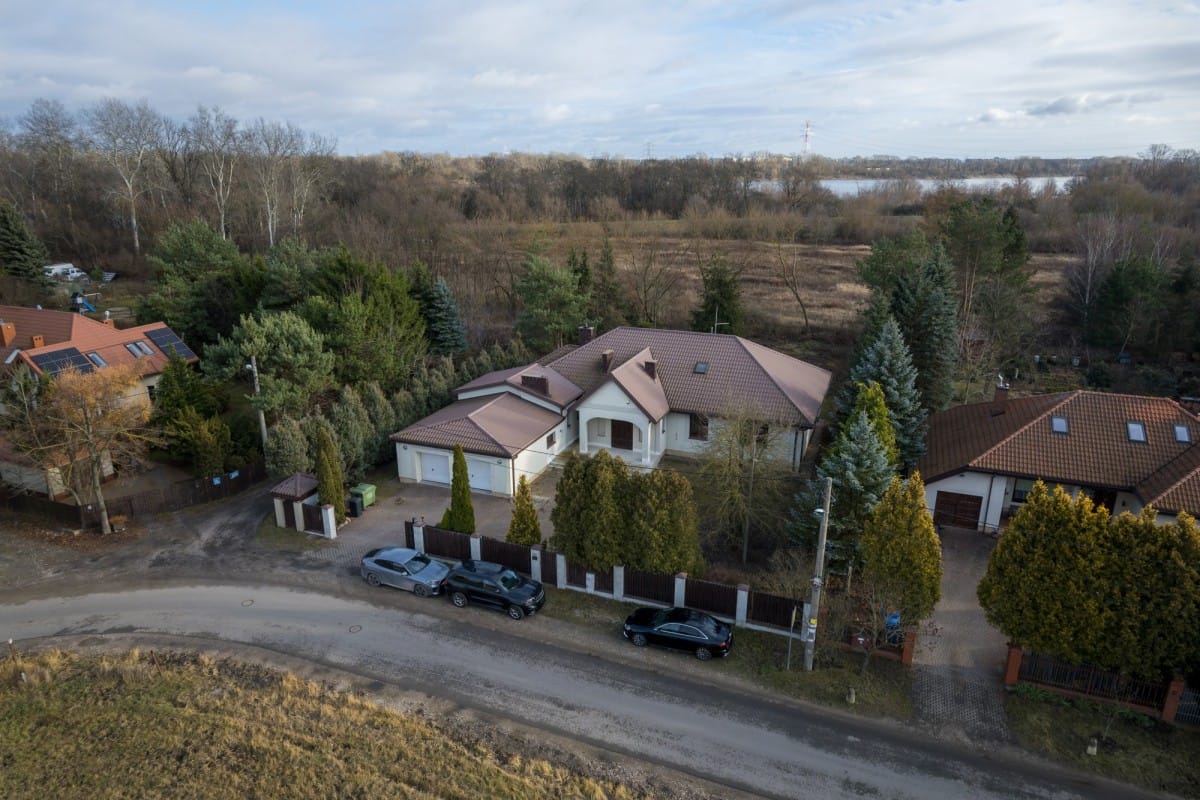 Dom 5 pokojowe na Sprzedaż