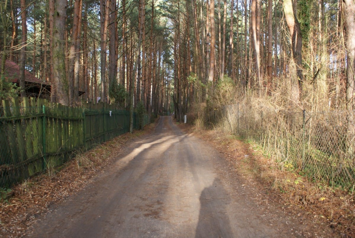 Działka  pokojowe na Sprzedaż