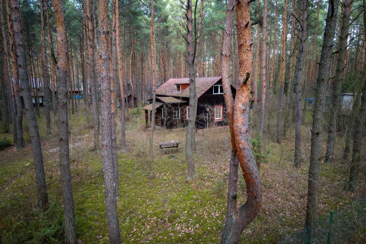 Działka  pokojowe na Sprzedaż