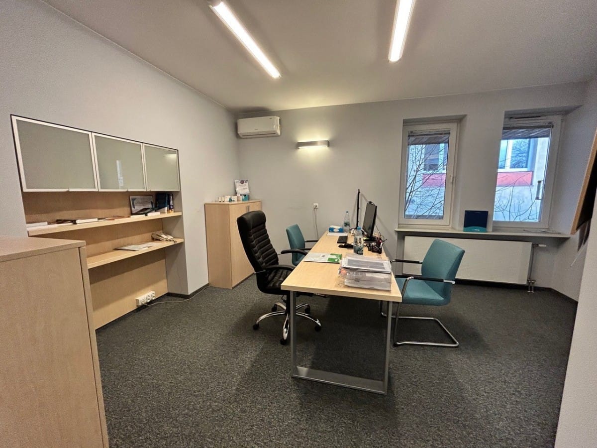 Lokal użytkowy  pokojowe na Wynajem