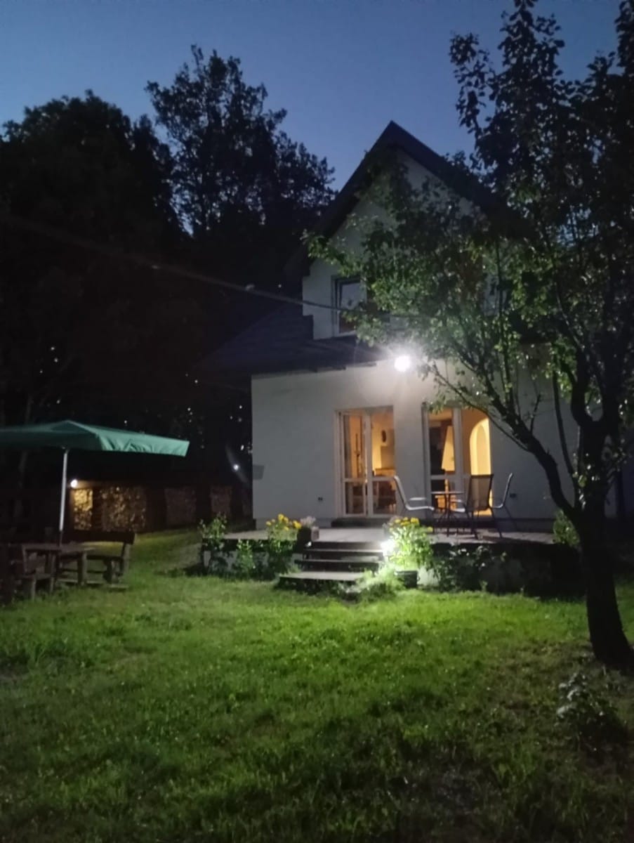 Dom 4 pokojowe na Sprzedaż