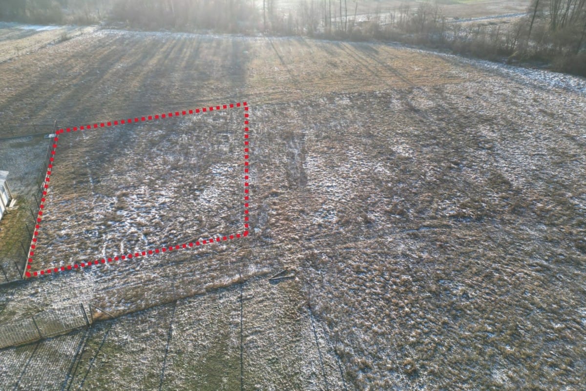 Działka  pokojowe na Sprzedaż