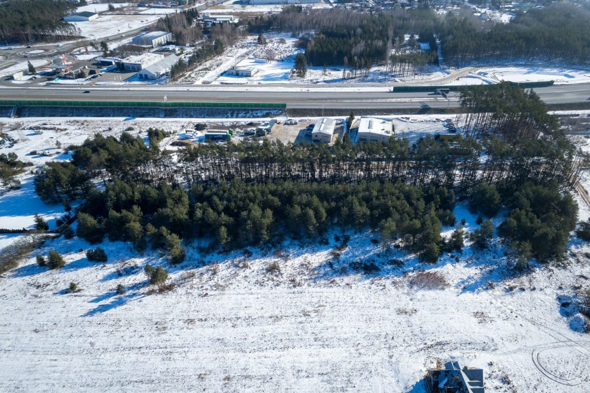 Działka  pokojowe na Sprzedaż