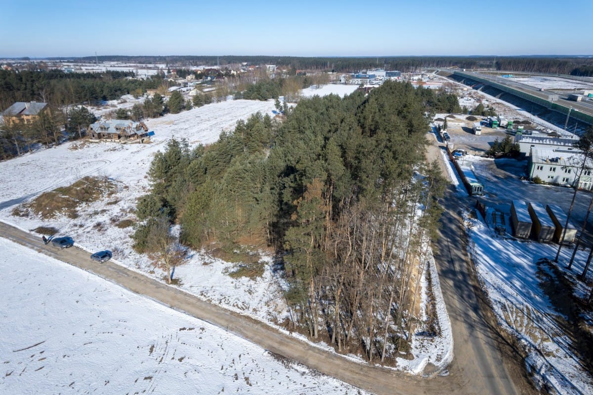 Działka  pokojowe na Sprzedaż