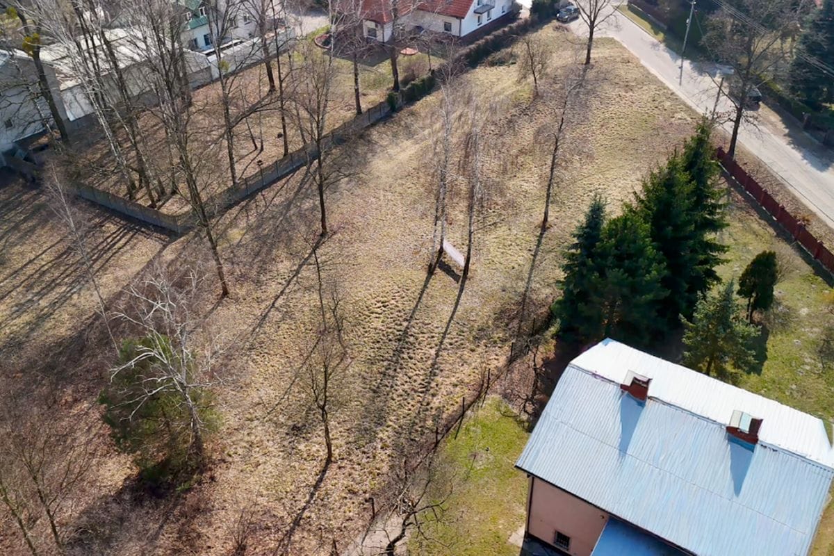 Działka  pokojowe na Sprzedaż