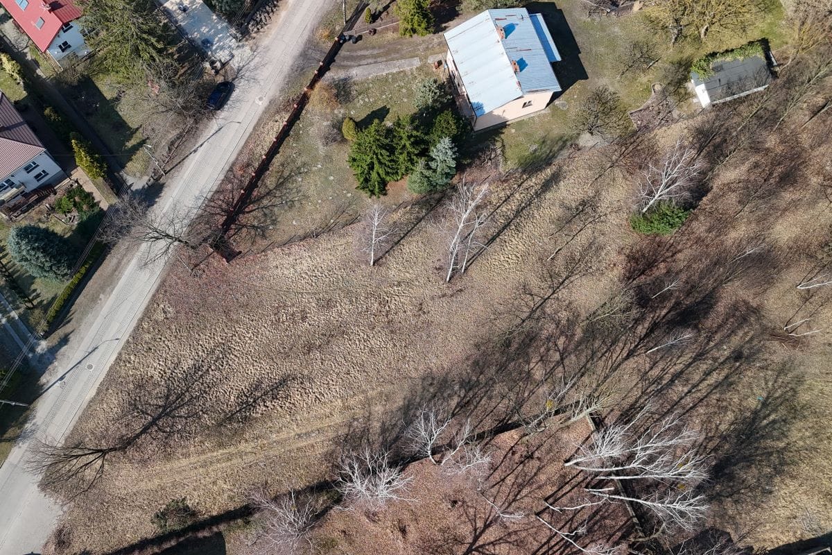 Działka  pokojowe na Sprzedaż