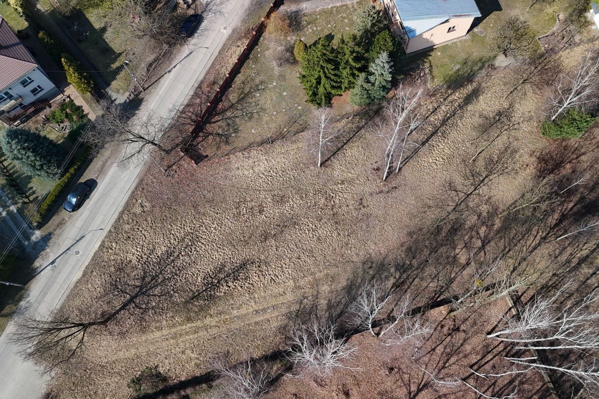 Działka  pokojowe na Sprzedaż