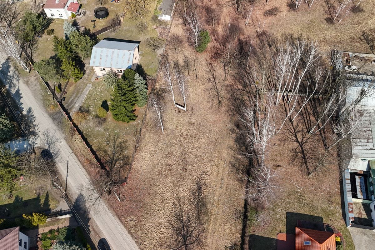 Działka  pokojowe na Sprzedaż