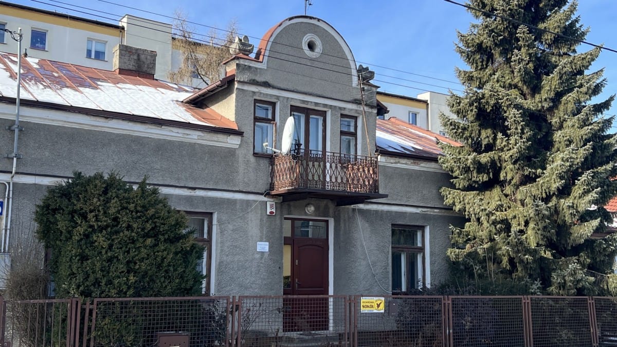 Dom 6 pokojowe na Sprzedaż