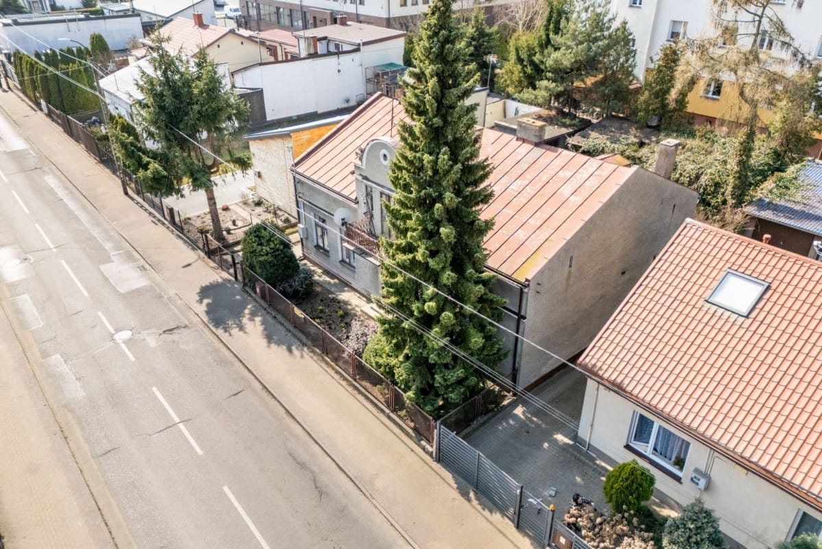 Dom 6 pokojowe na Sprzedaż