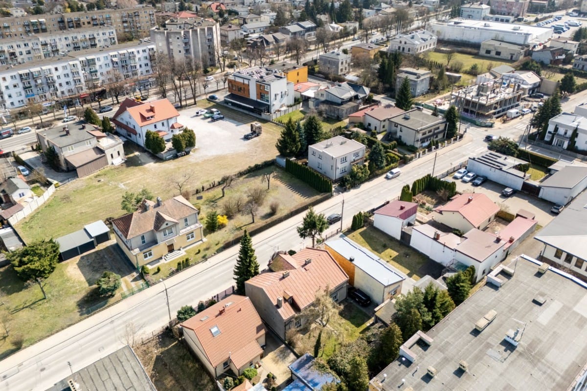 Dom 6 pokojowe na Sprzedaż