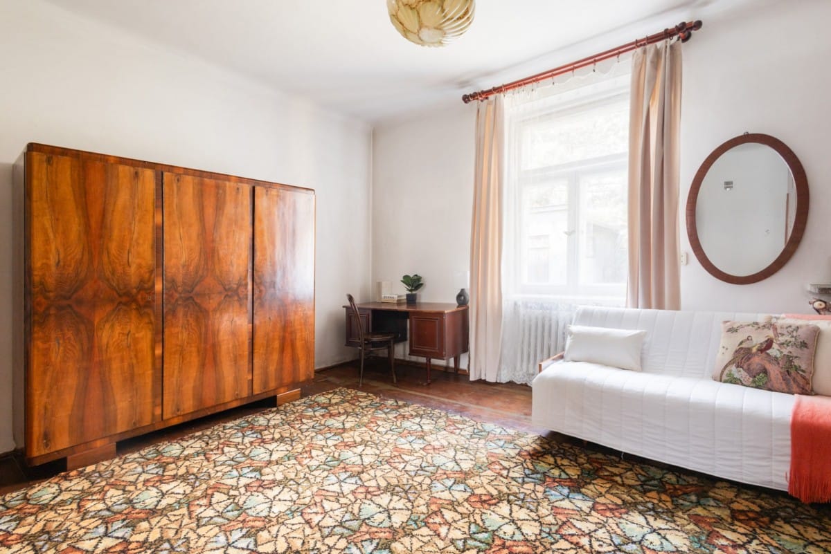 Dom 6 pokojowe na Sprzedaż