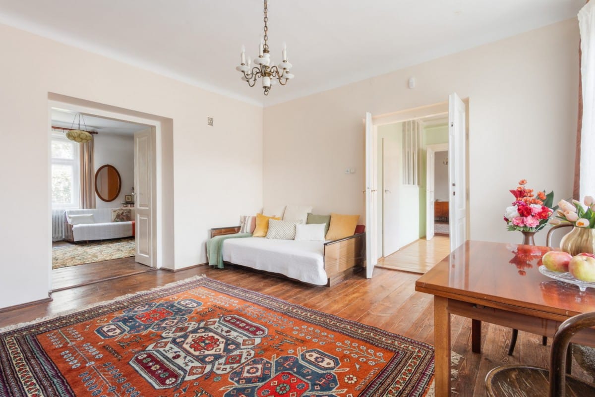 Dom 6 pokojowe na Sprzedaż