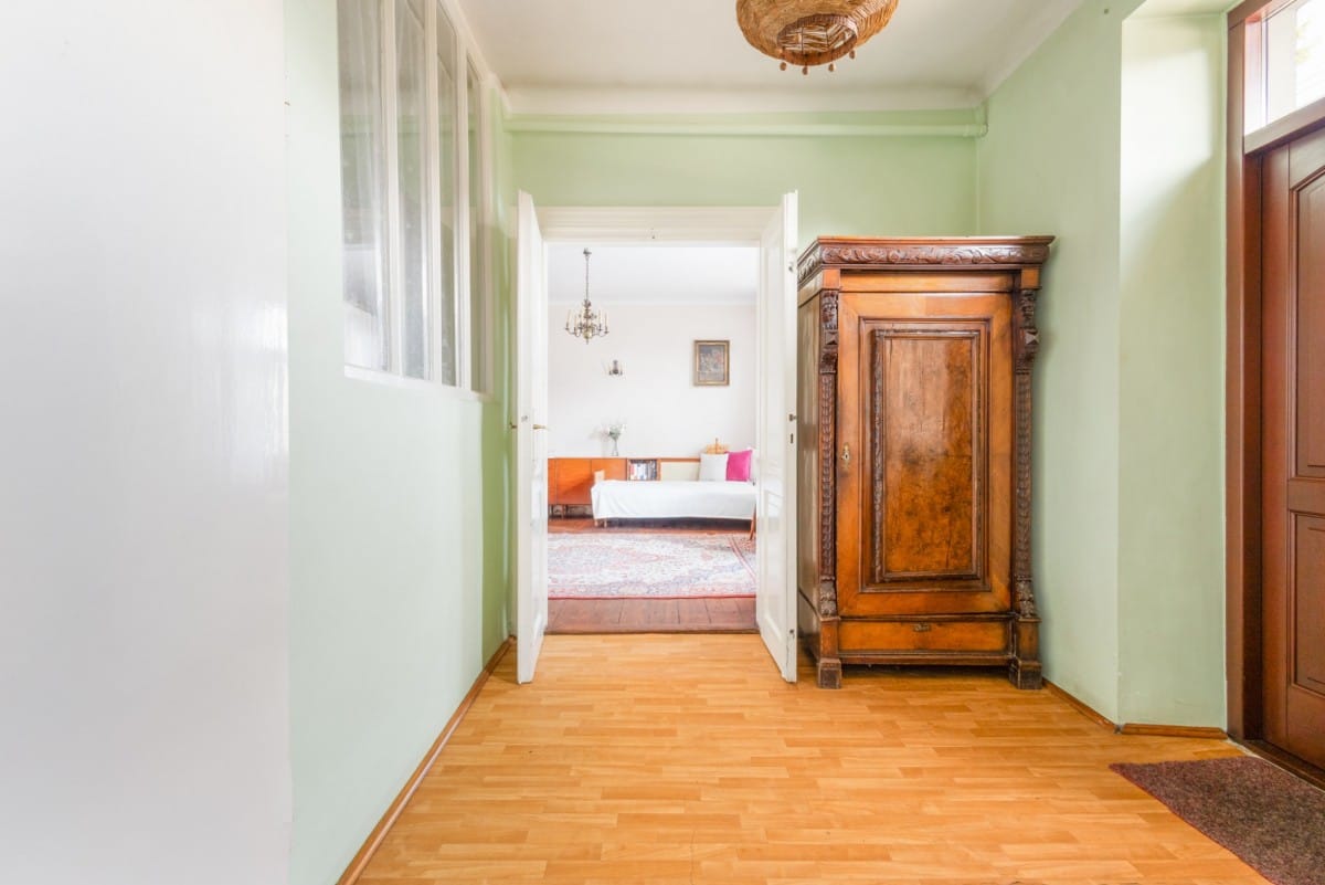 Dom 6 pokojowe na Sprzedaż