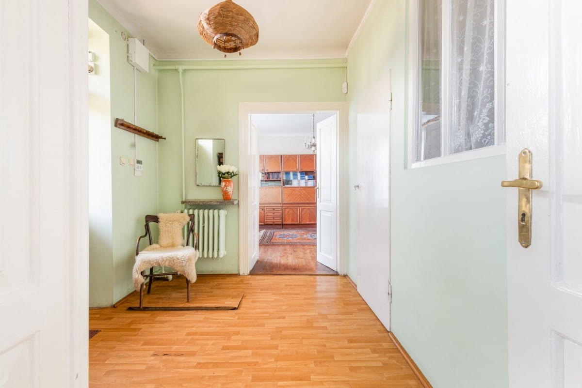 Dom 6 pokojowe na Sprzedaż