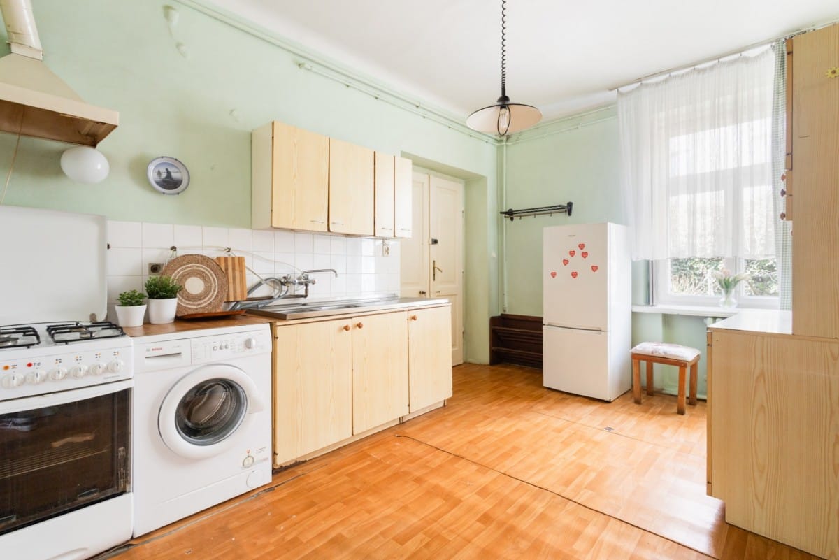 Dom 6 pokojowe na Sprzedaż