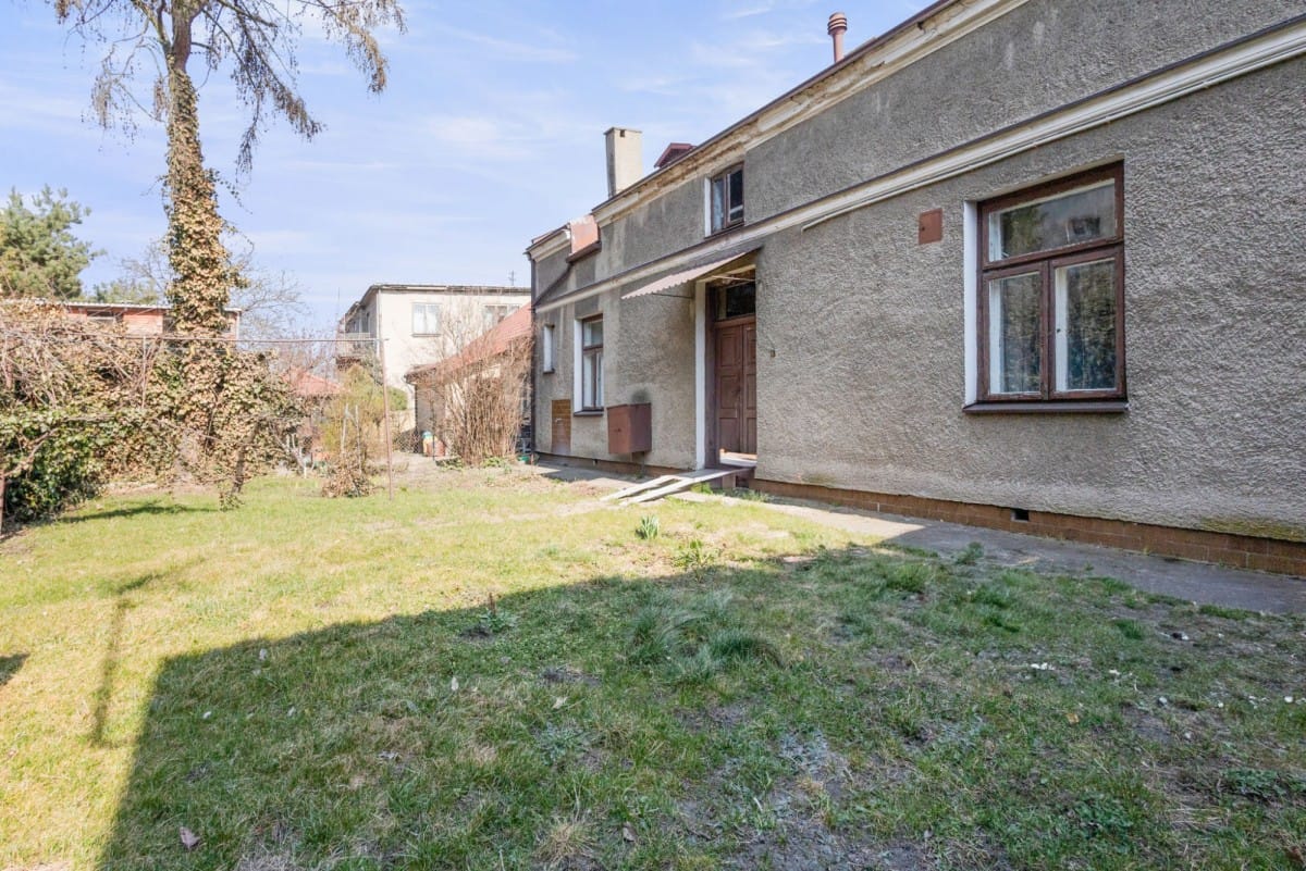 Dom 6 pokojowe na Sprzedaż