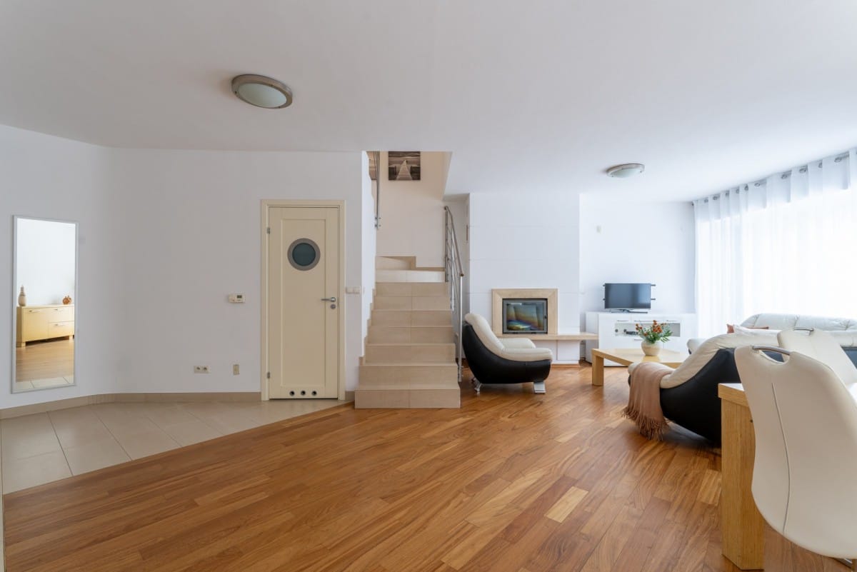 Dom 5 pokojowe na Wynajem