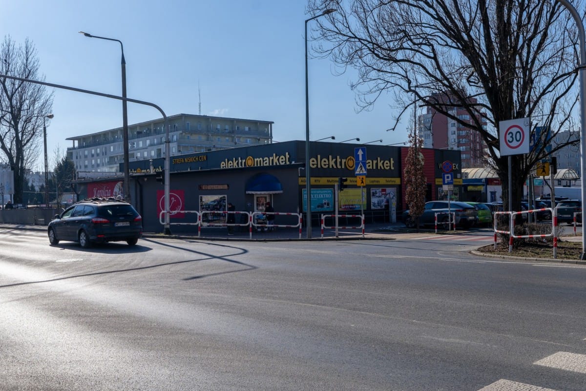 Mieszkanie 3 pokojowe na Sprzedaż