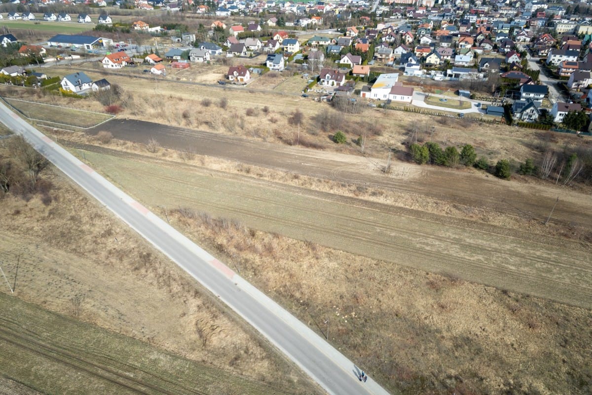 Działka  pokojowe na Sprzedaż