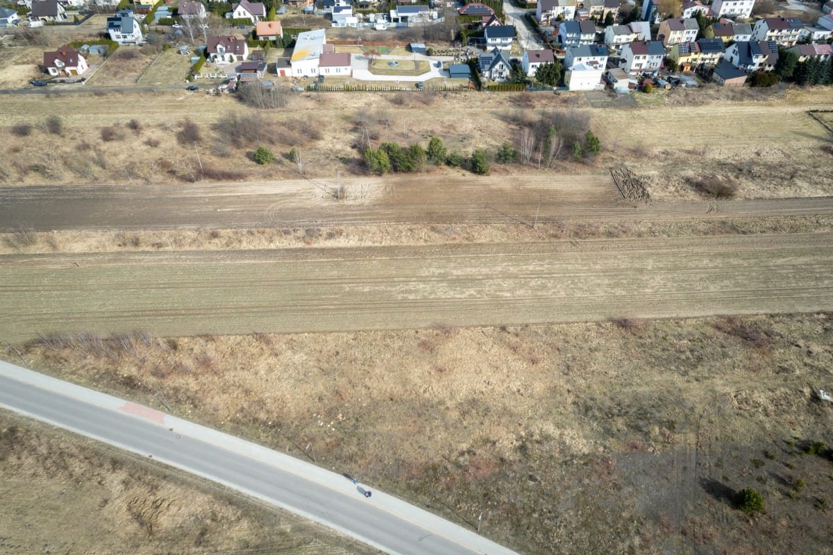 Działka  pokojowe na Sprzedaż