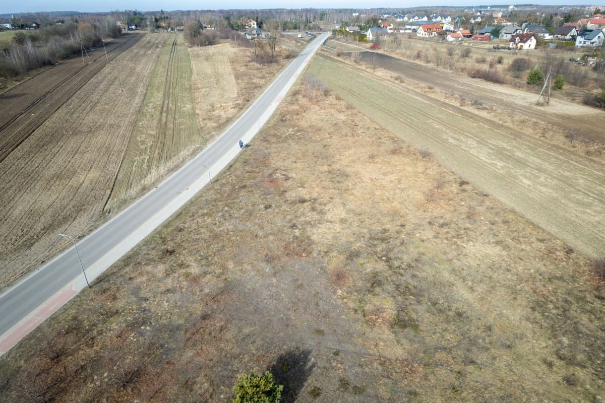 Działka  pokojowe na Sprzedaż