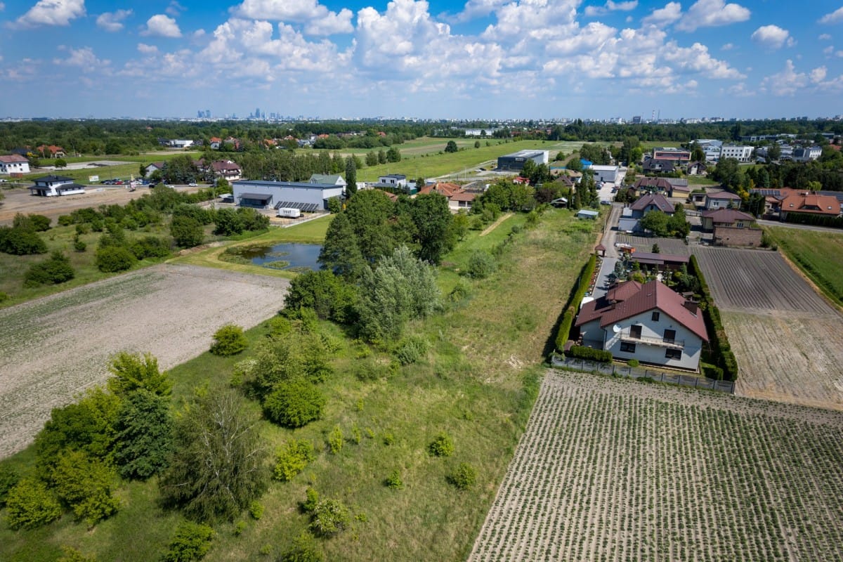 Działka  pokojowe na Sprzedaż