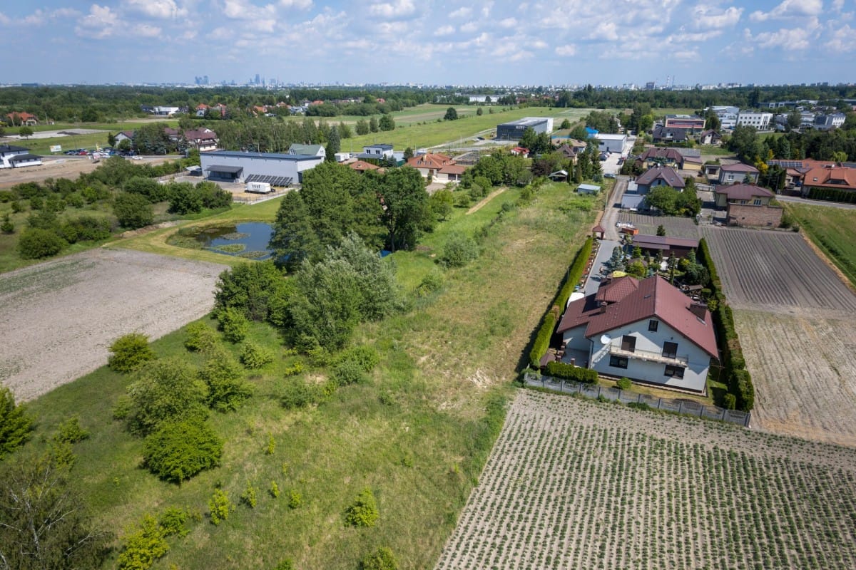 Działka  pokojowe na Sprzedaż