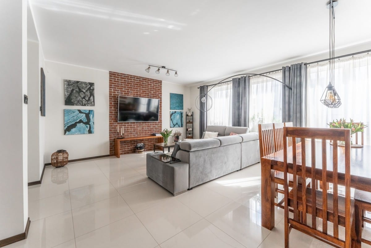 Mieszkanie 4 pokojowe na Sprzedaż