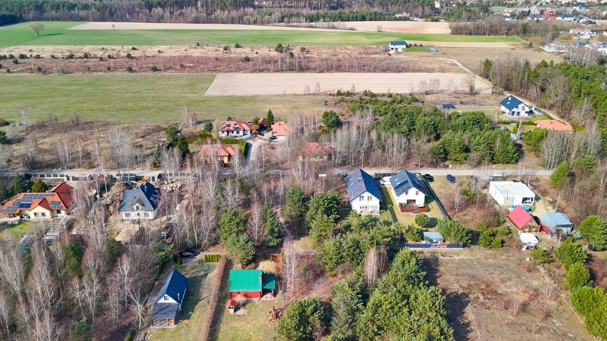 Działka  pokojowe na Sprzedaż