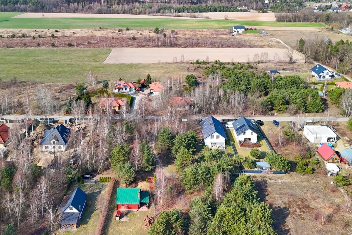 Działka  pokojowe na Sprzedaż