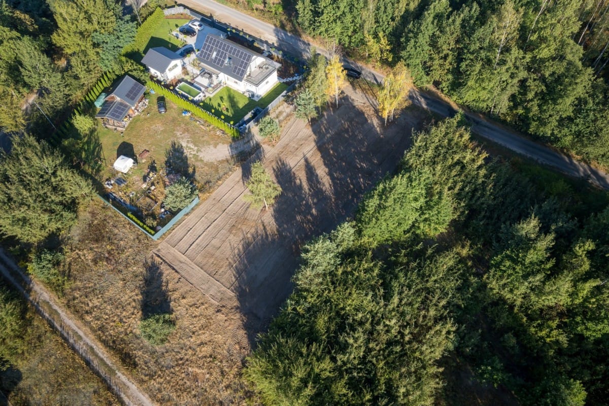 Działka  pokojowe na Sprzedaż