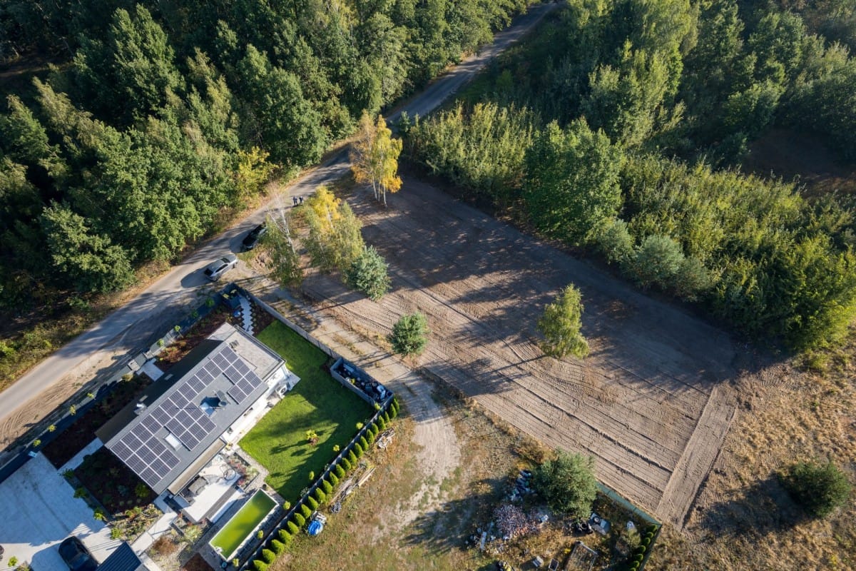 Działka  pokojowe na Sprzedaż