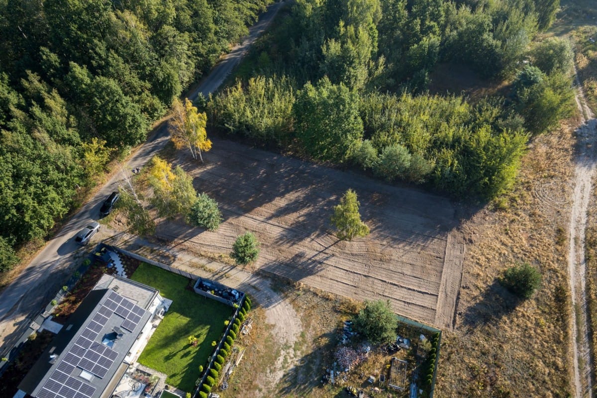 Działka  pokojowe na Sprzedaż