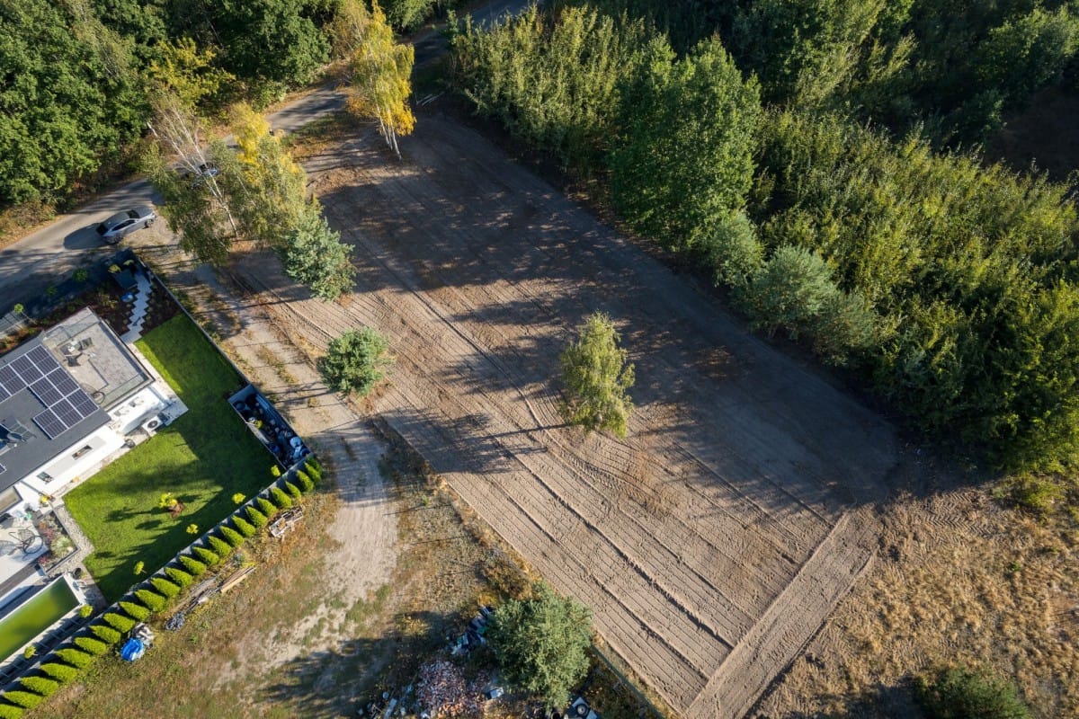 Działka  pokojowe na Sprzedaż