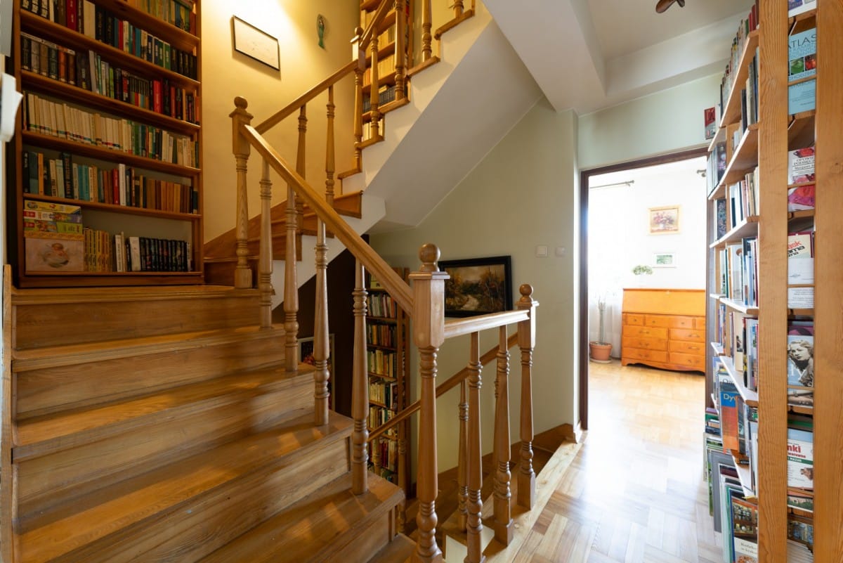 Dom 7 pokojowe na Sprzedaż