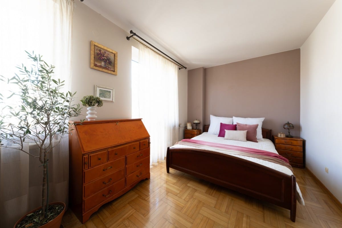 Dom 7 pokojowe na Sprzedaż