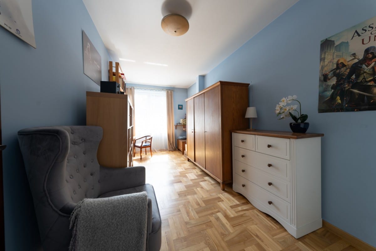 Dom 7 pokojowe na Sprzedaż