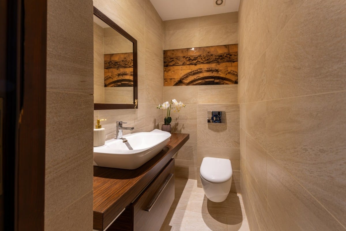 Dom 7 pokojowe na Sprzedaż