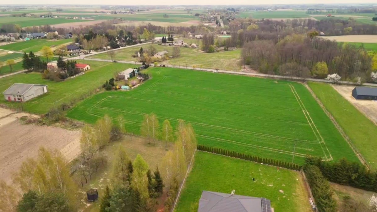 Działka  pokojowe na Sprzedaż