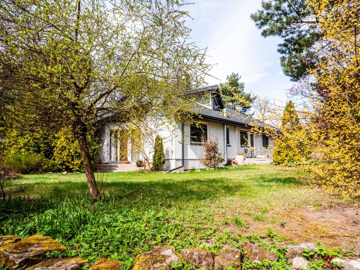 Dom 5 pokojowe na Sprzedaż